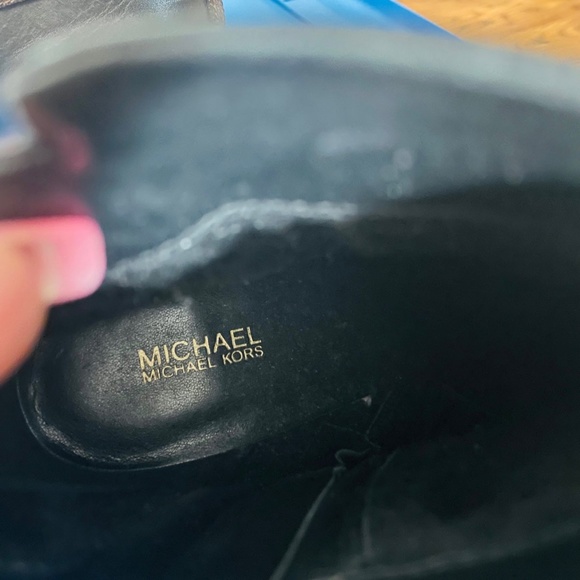 Michael Kors Preston Bootie Boots Women's Size 8 - Picture 6 of 11